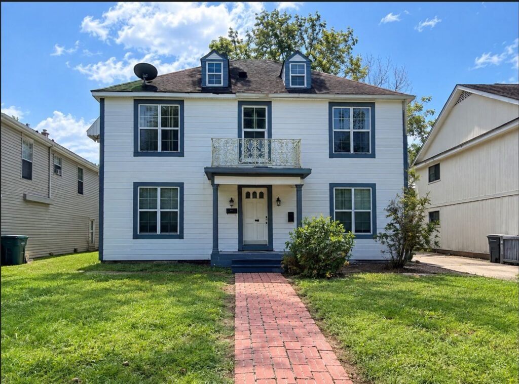 2271 Harrison Ave - Unit A
