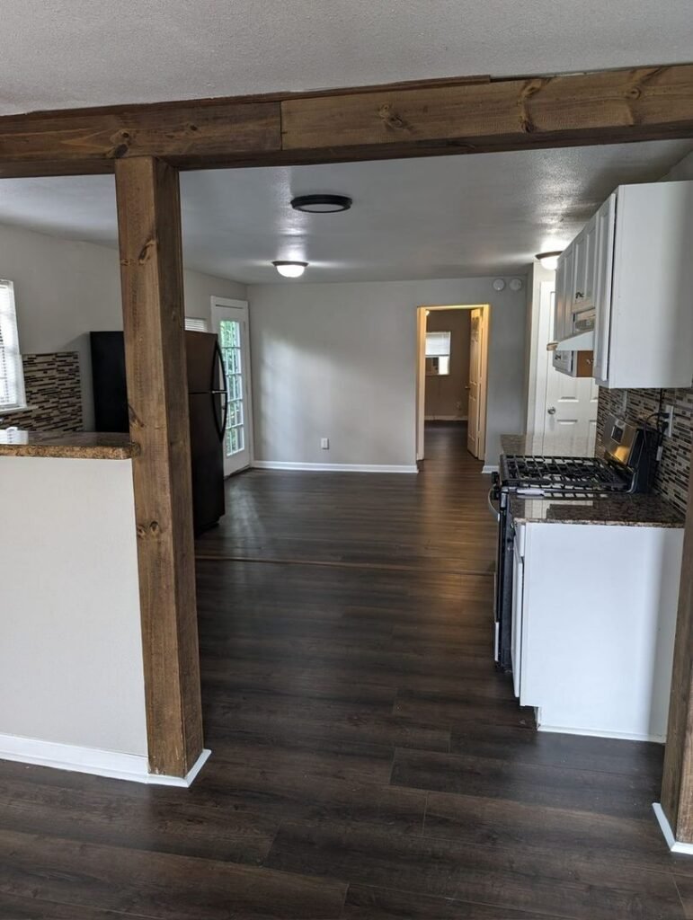 2780 Denver St, photo 5