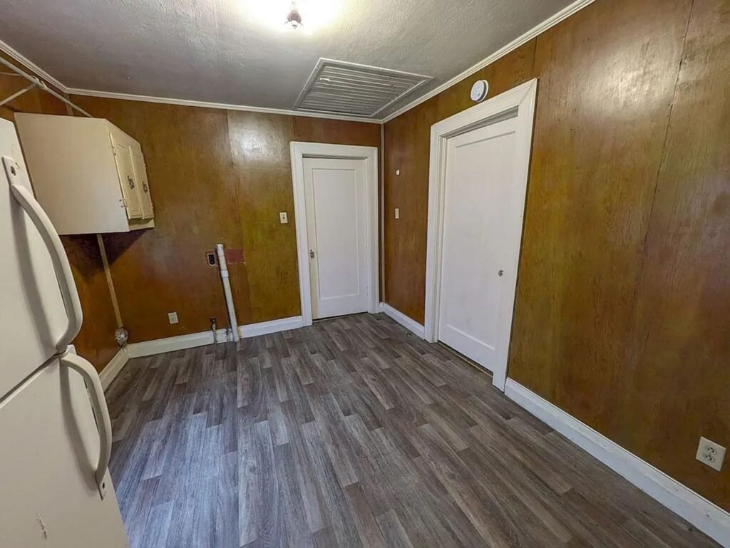 1269 Oregon Ave, photo 5