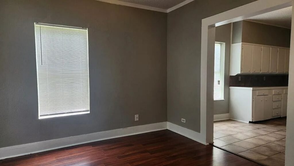 2124 AVENUE G, photo 4